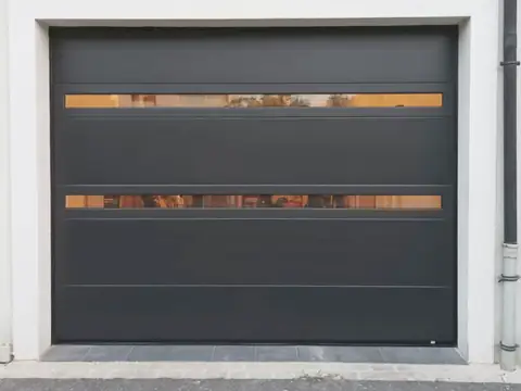 Gamme Sectionnelle plafond : portes de garage